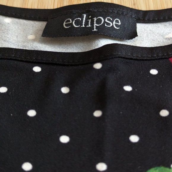 Floral Tank Top with polka dots Black and Pink spaghetti strap Crop Size Medium - Picture 5 of 10